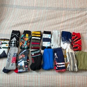Lot of 15 Pairs of Stance Socks Size Large to XL Preowned